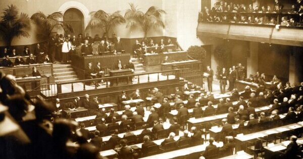 Идеалисти | Провалът на Обществото на народите