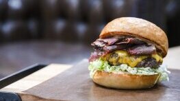 Хамбургери от "The Rusty Gril"