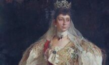 Княгинята с прозрачните сини очи