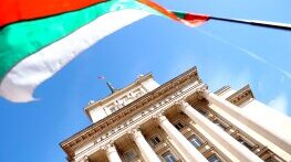 Ходенето по протести вреди сериозно на вас и на другите около вас