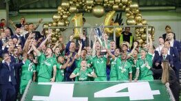 10 години зелена хегемония, сини дългове и червени надежди