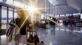 Драконът срещу Изгряващото слънце