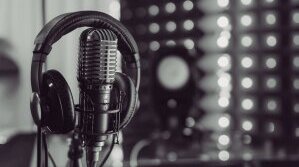 Хиляда гласа, една тишина: „Безмълвният албум“ и реформата за авторските права в полза на изкуствения интелект