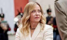 Дните на Мелони